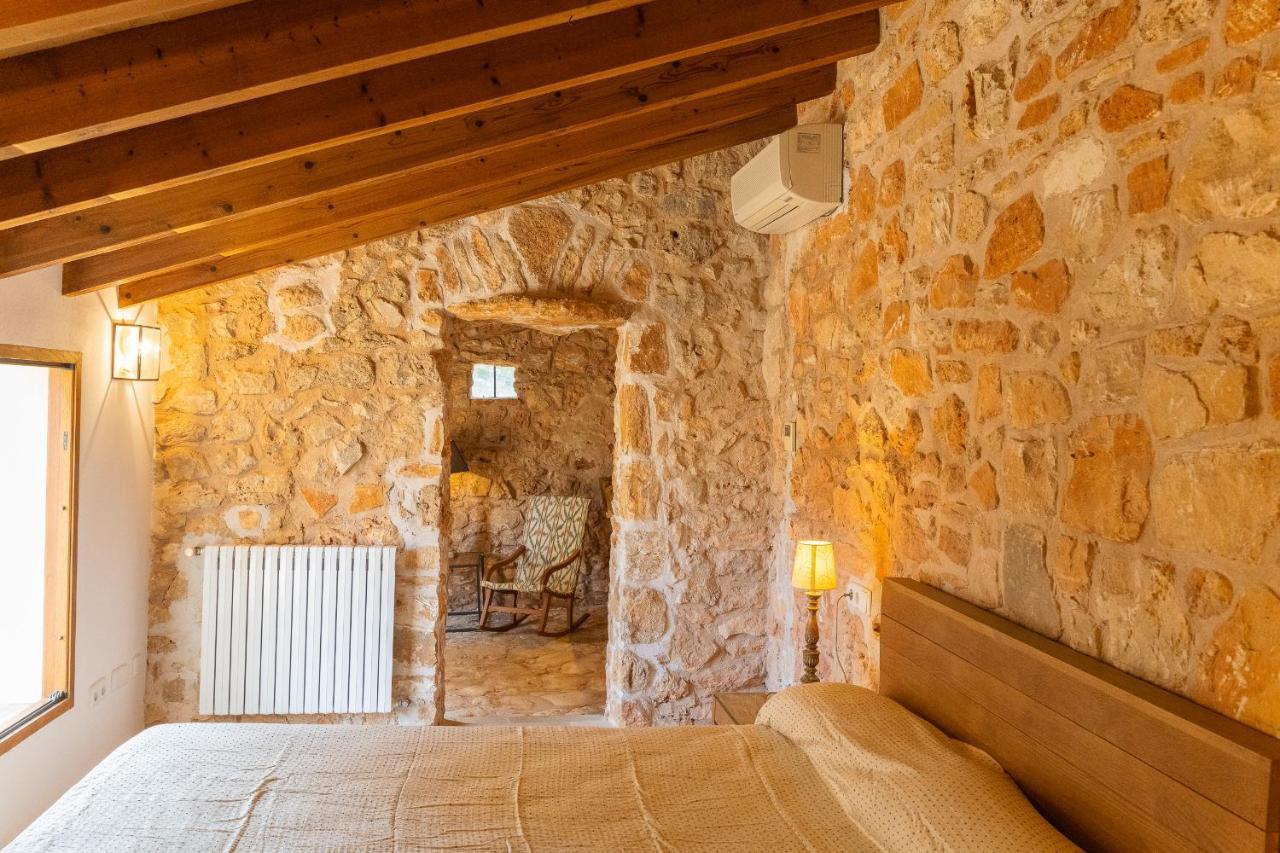 Petita Llombards Holiday home *