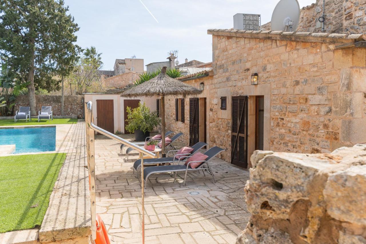 Petita Llombards Holiday home *