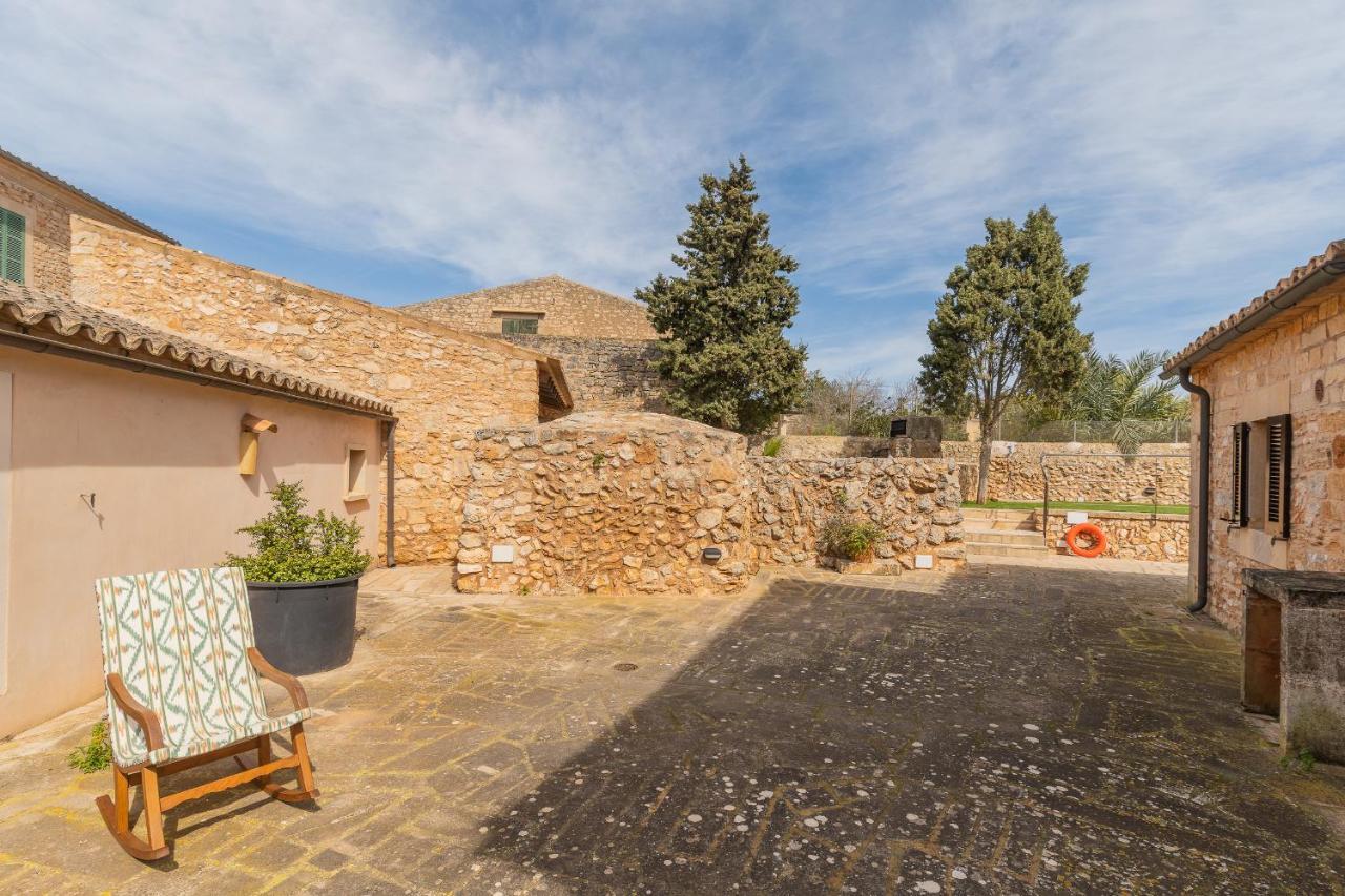 Petita Llombards Holiday home *