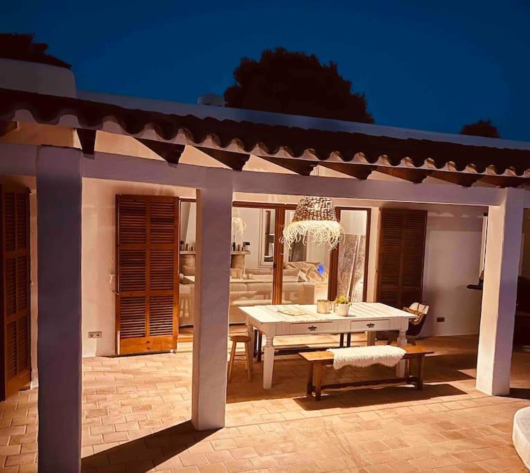 Mit Meerblick Und Pool Fuer 6 Personen Villa *