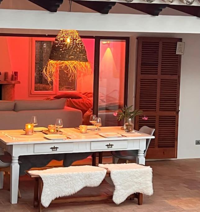 Mit Meerblick Und Pool Fuer 6 Personen Santanyí