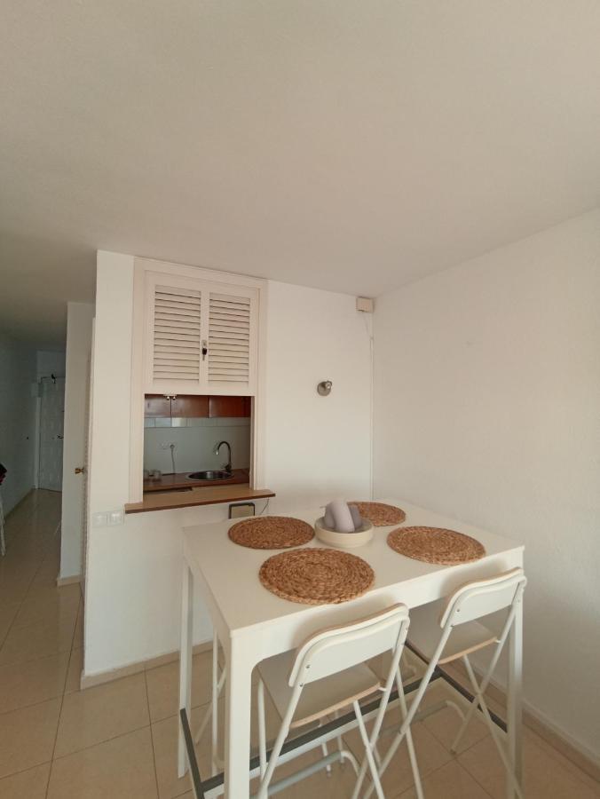 Piso Primera Linea En Frente Al Mar Apartamento Santa Ponsa