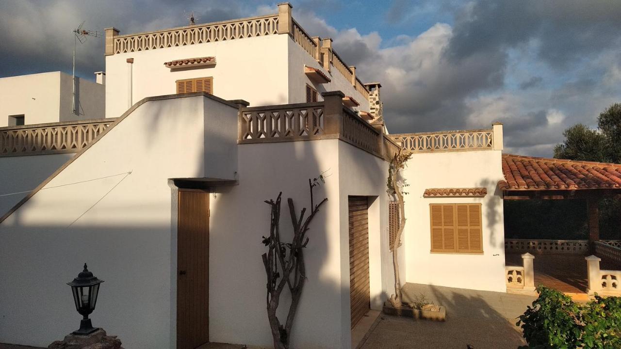 Des Troncs Сasa de vacaciones Cala Llombards