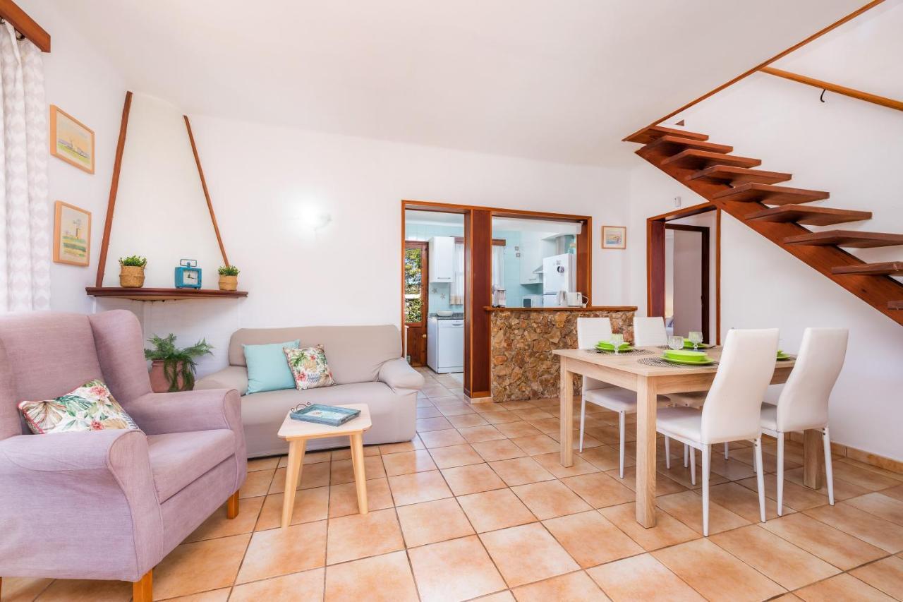 Casa Pinyol Holiday home *