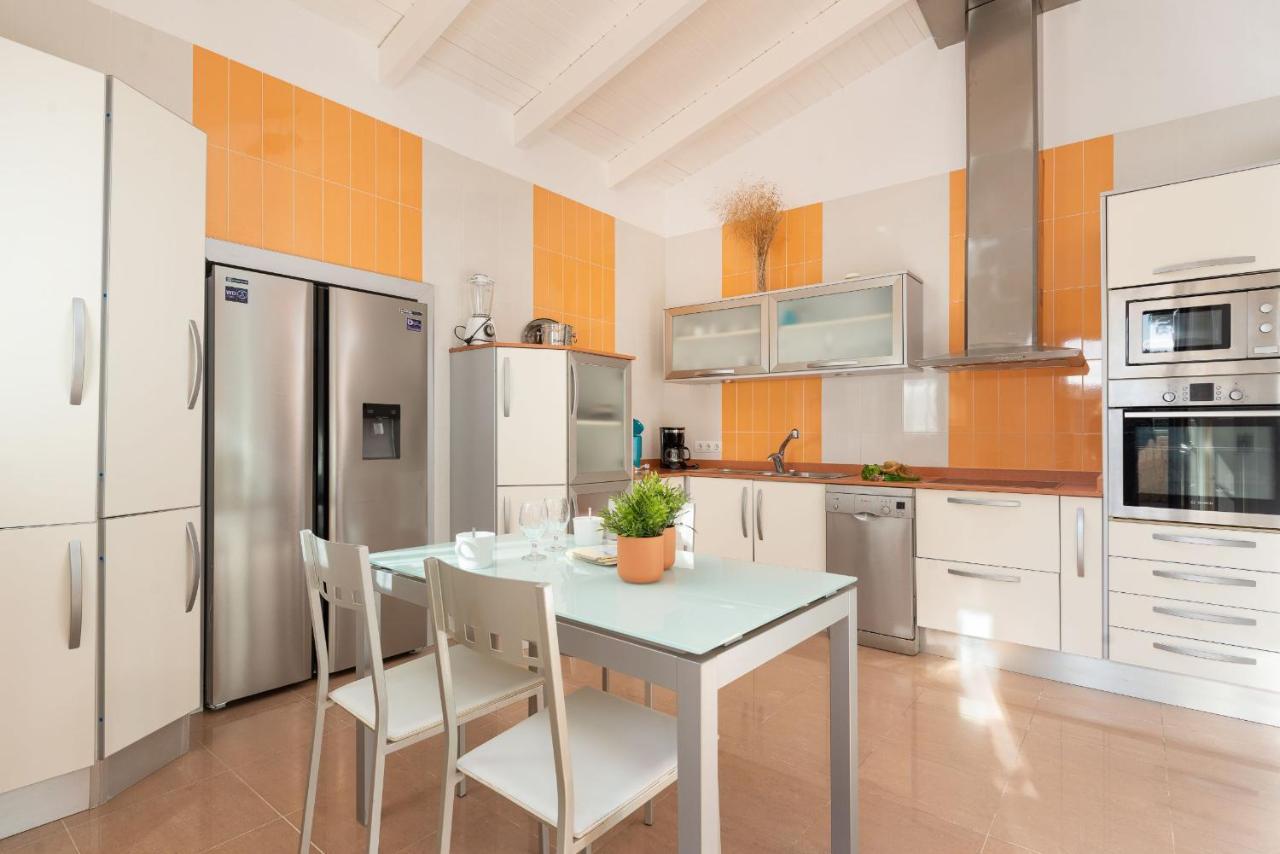Villa Sa Cova - *