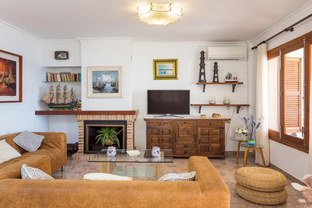 Far Villa *