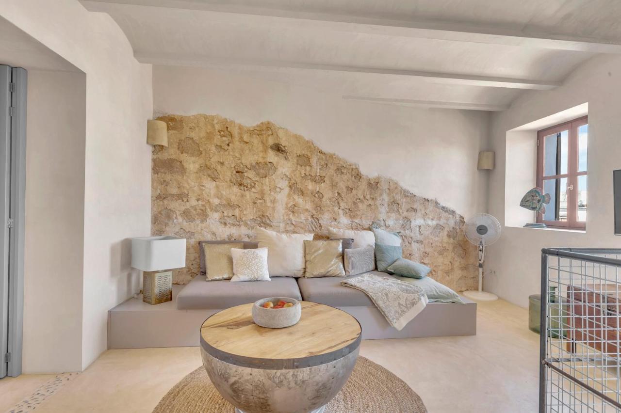 Charmantes Und Modernes Stadthaus Casa Corazon Santanyí