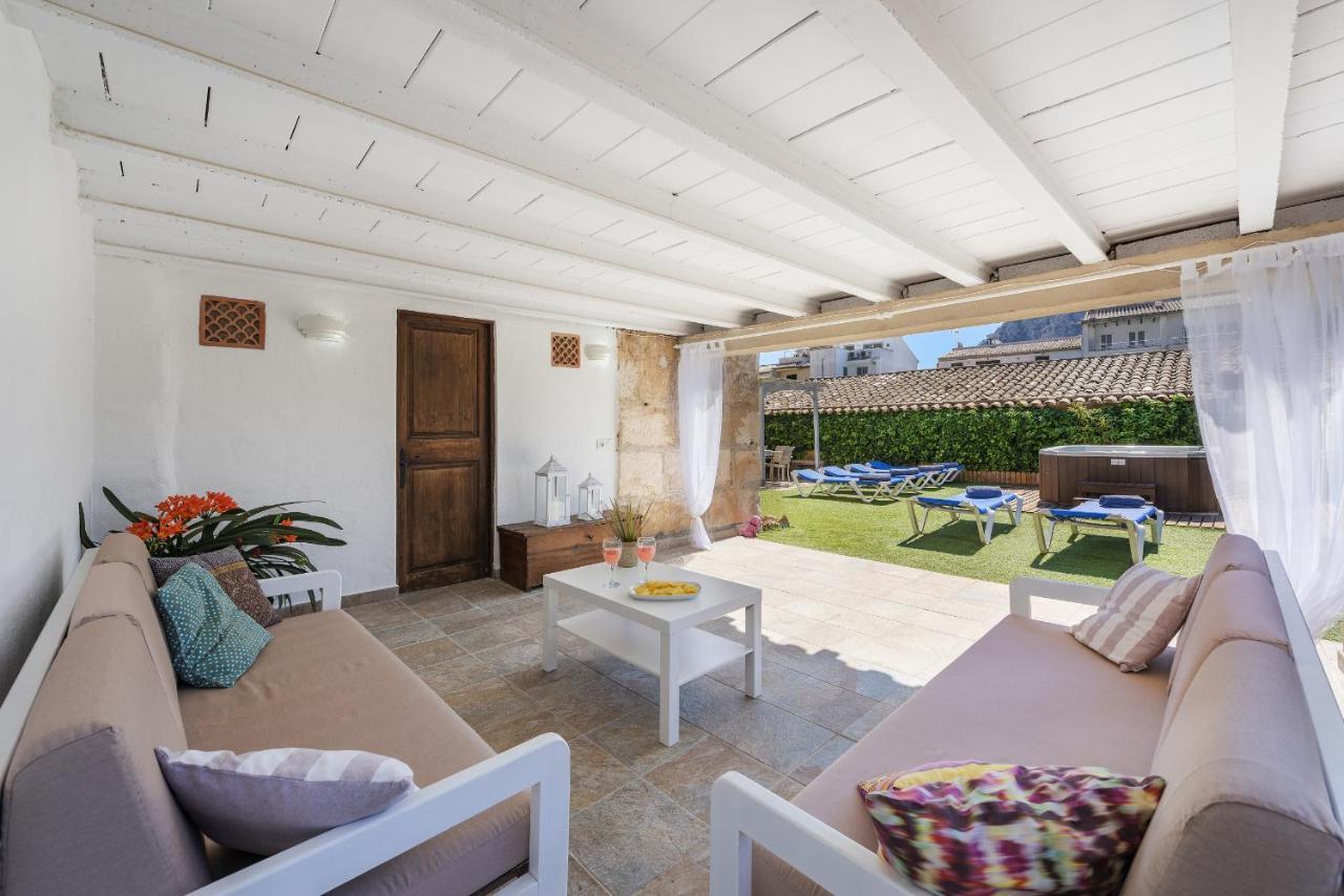 Villa Es Garroverar