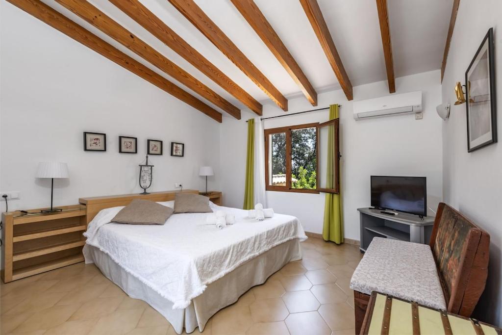 S'alzinaret, Lujosa Con Piscina Villa *