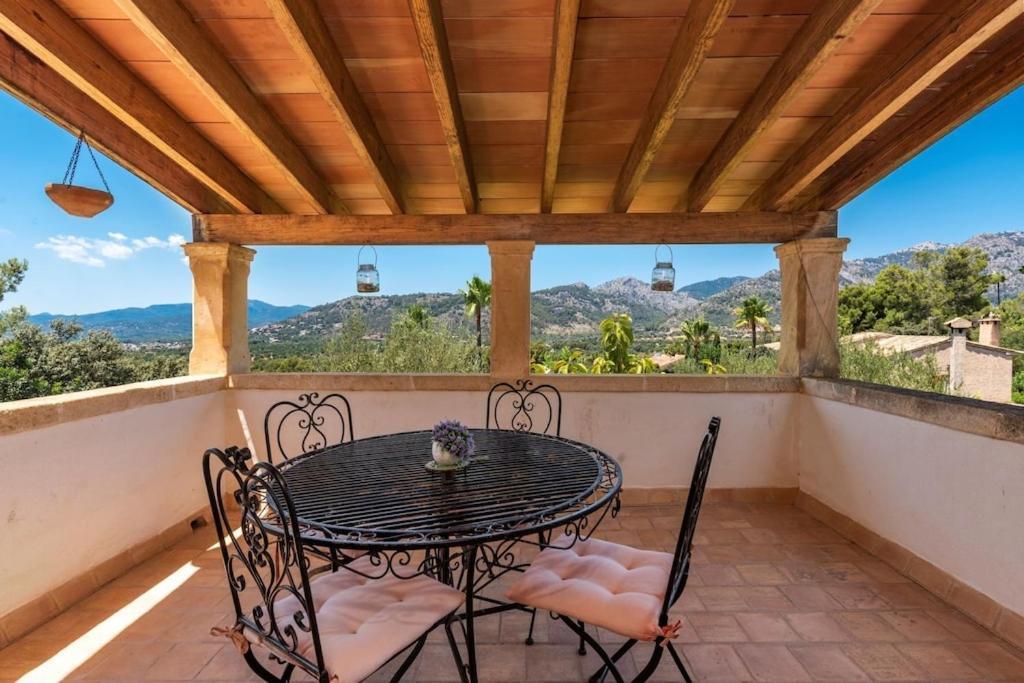 S'alzinaret, Lujosa Con Piscina Villa