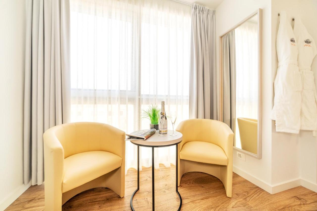Hotel The Place - Adults Only