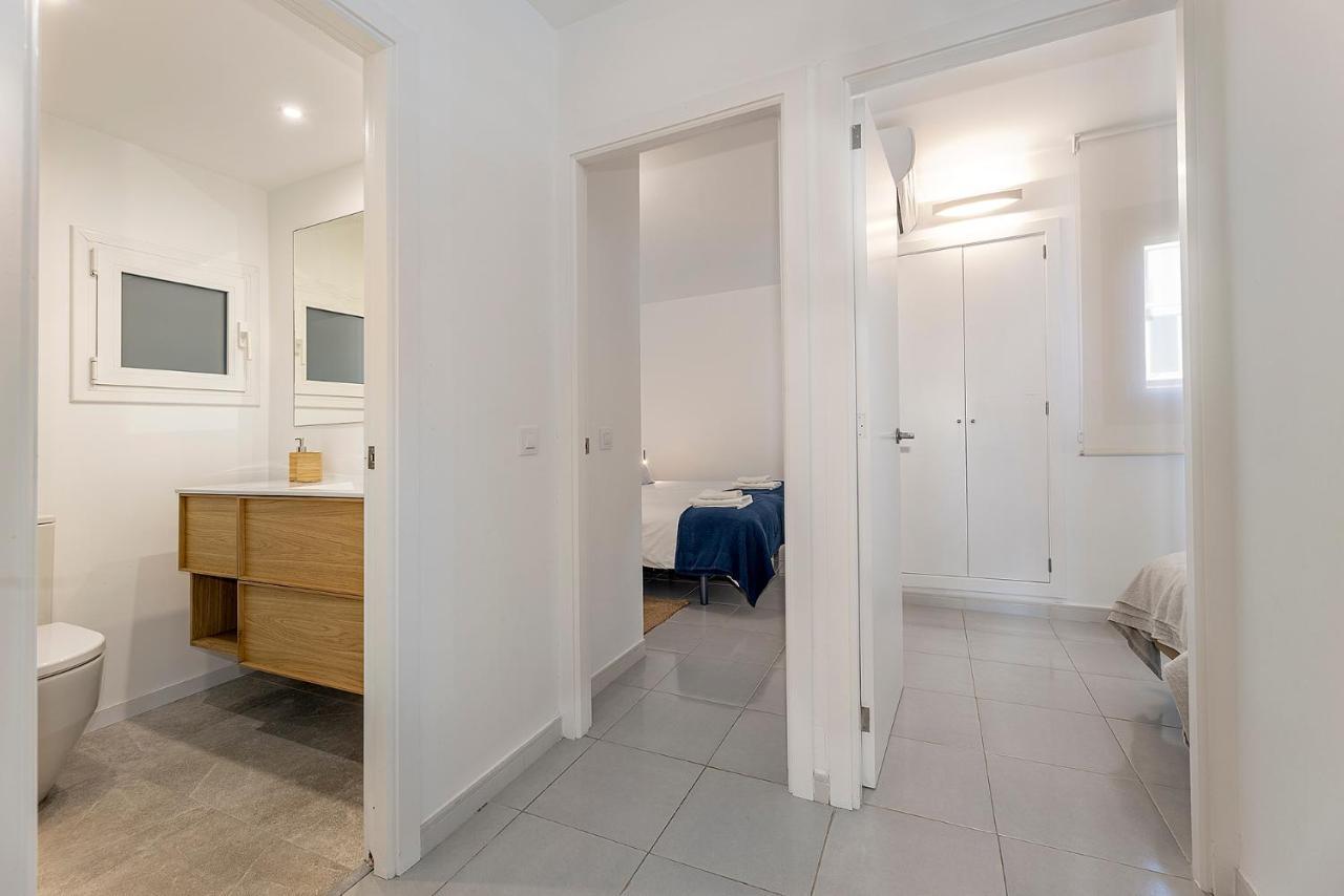 La Gola Apartment, First-line Beachfront, Newly Refurbished *
