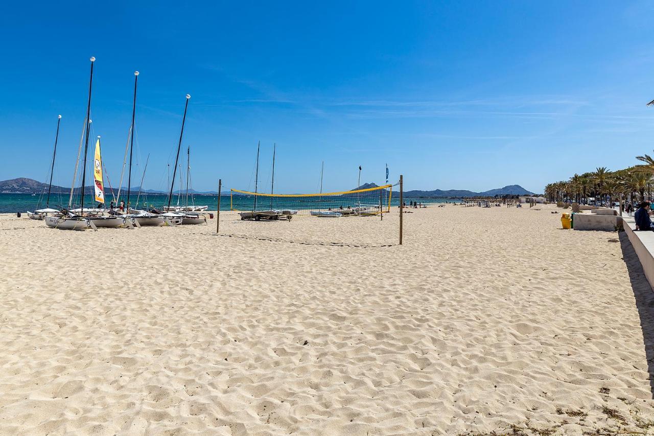 La Gola Apartment, First-line Beachfront, Newly Refurbished