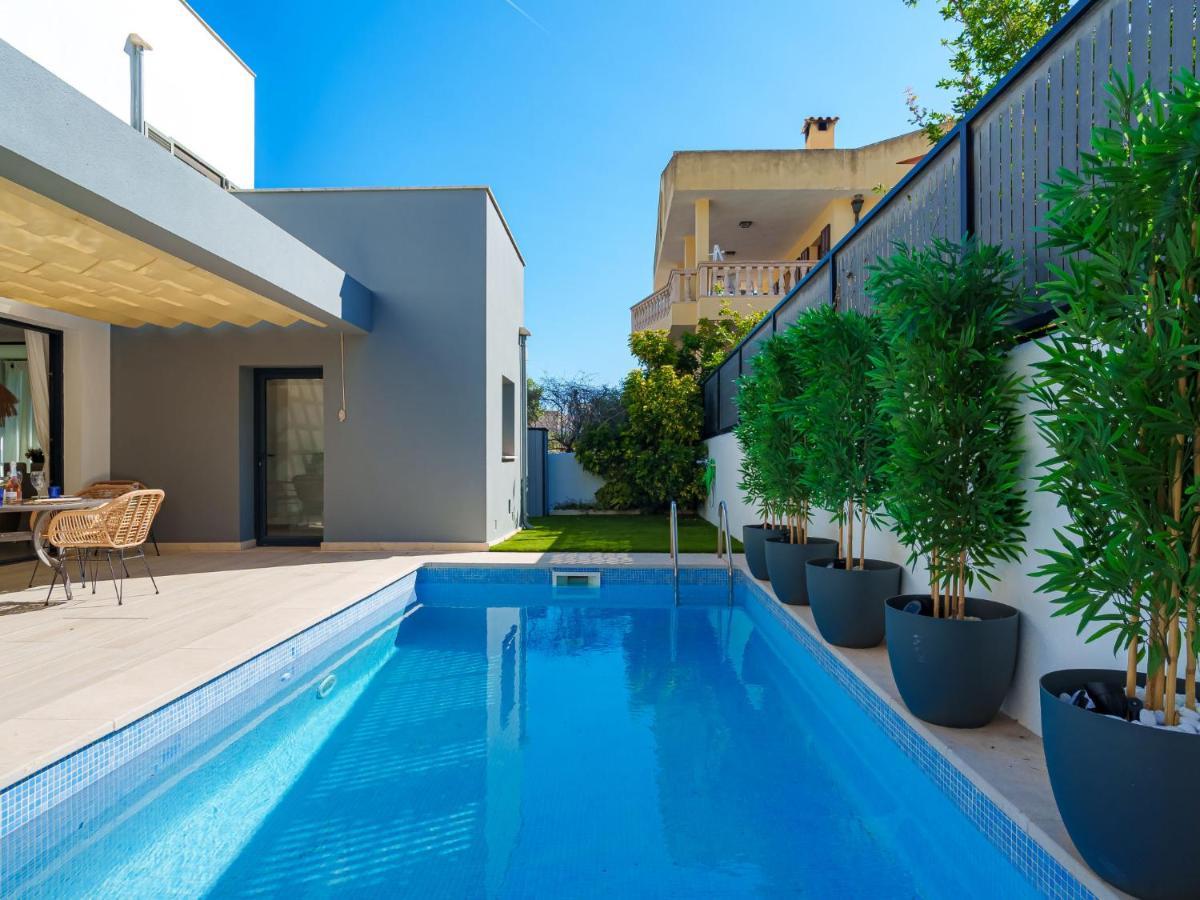 Aruna By Interhome Villa