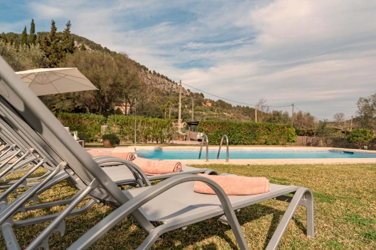 Gloria Villa