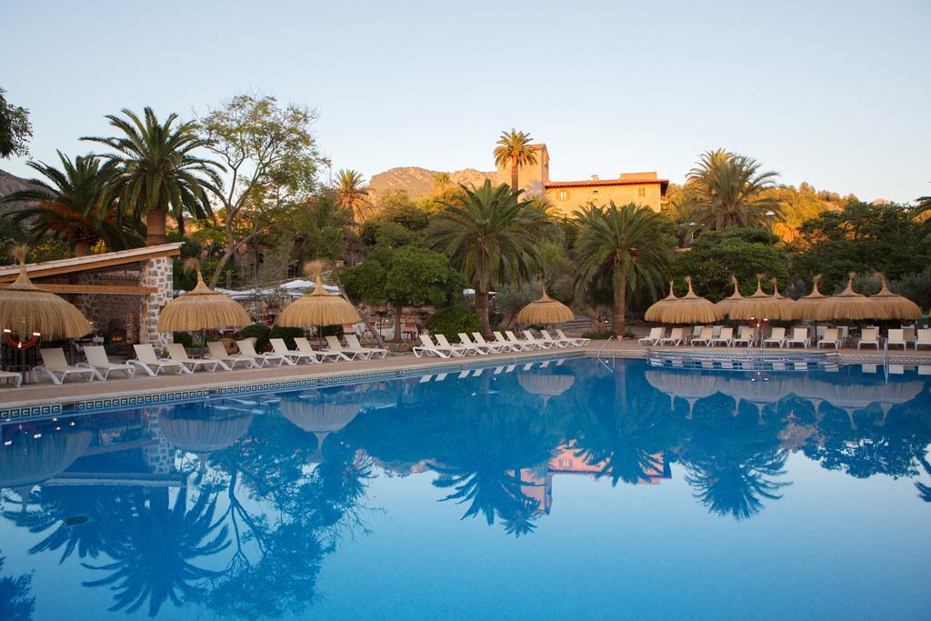 Es Port Hotel 4*