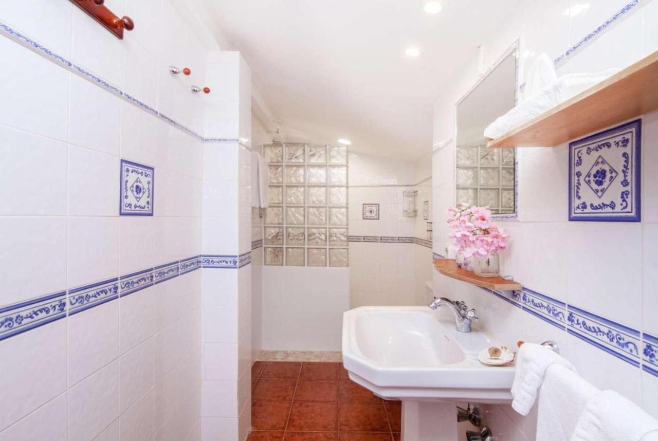 Son Marimon Villa *