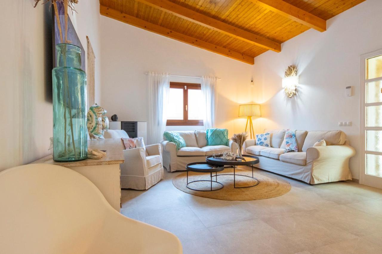 Villa House *