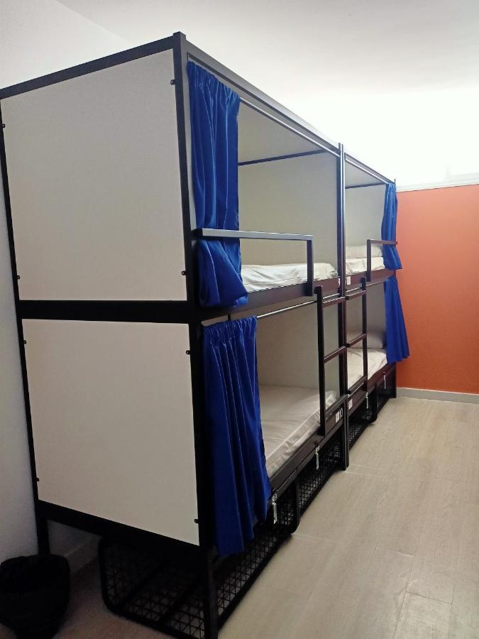 Palma Port - Juvenil Hostal