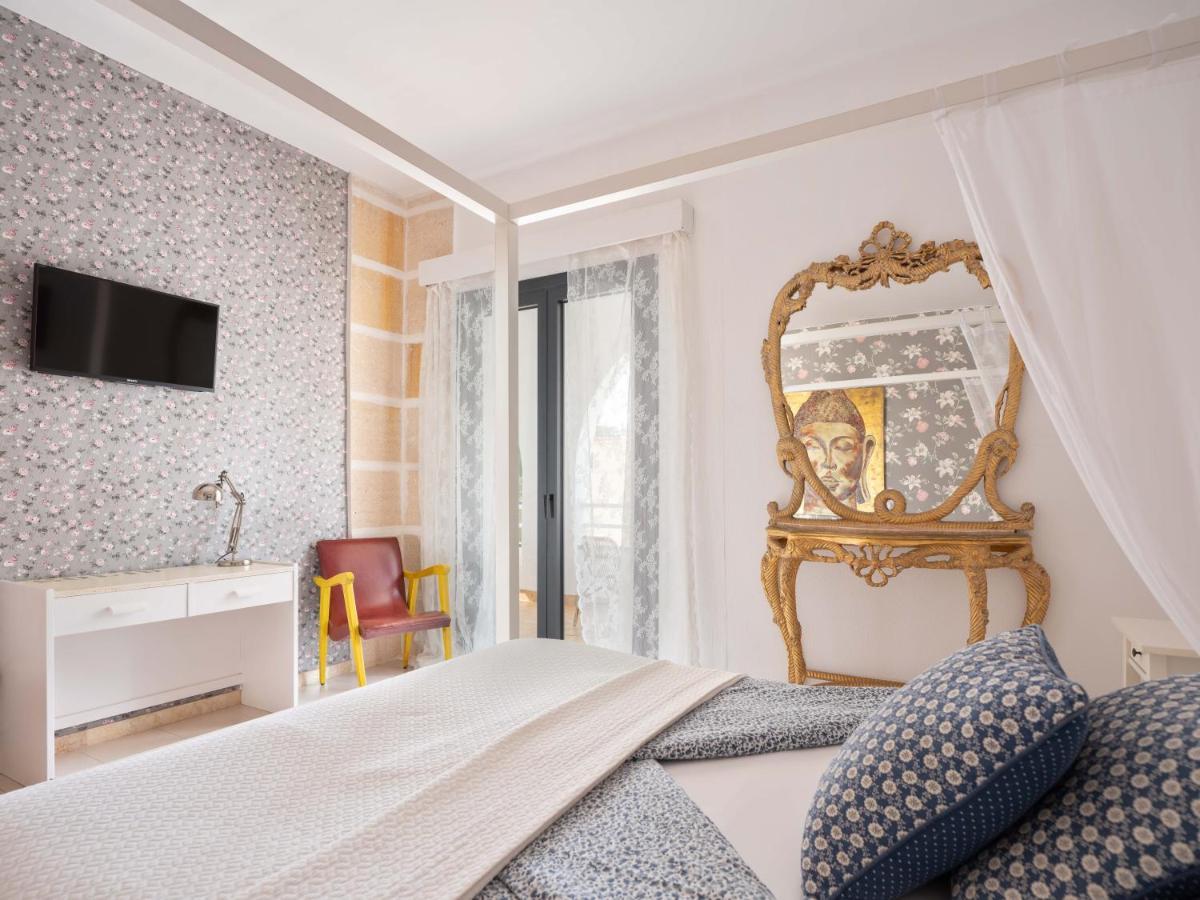 Bella Colina I Vintage 1953 Hotel 3*