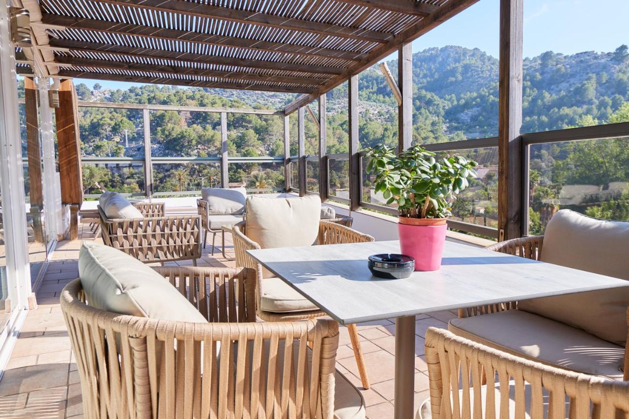 Geranios Hotel 4*