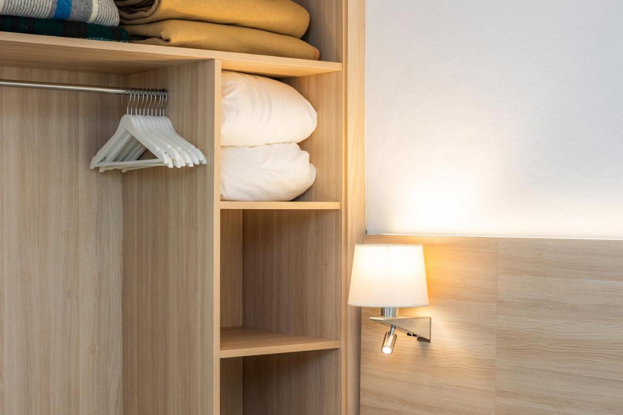 Apartamento Aquamarina 4 *