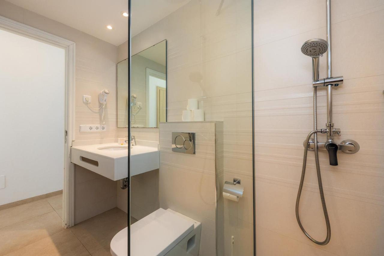 Aquamarina 4 *