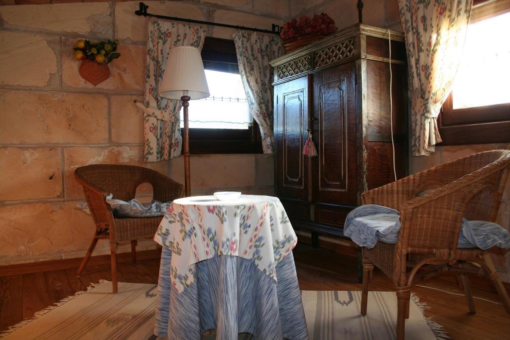 Villa Finca Es Talaiot Pina