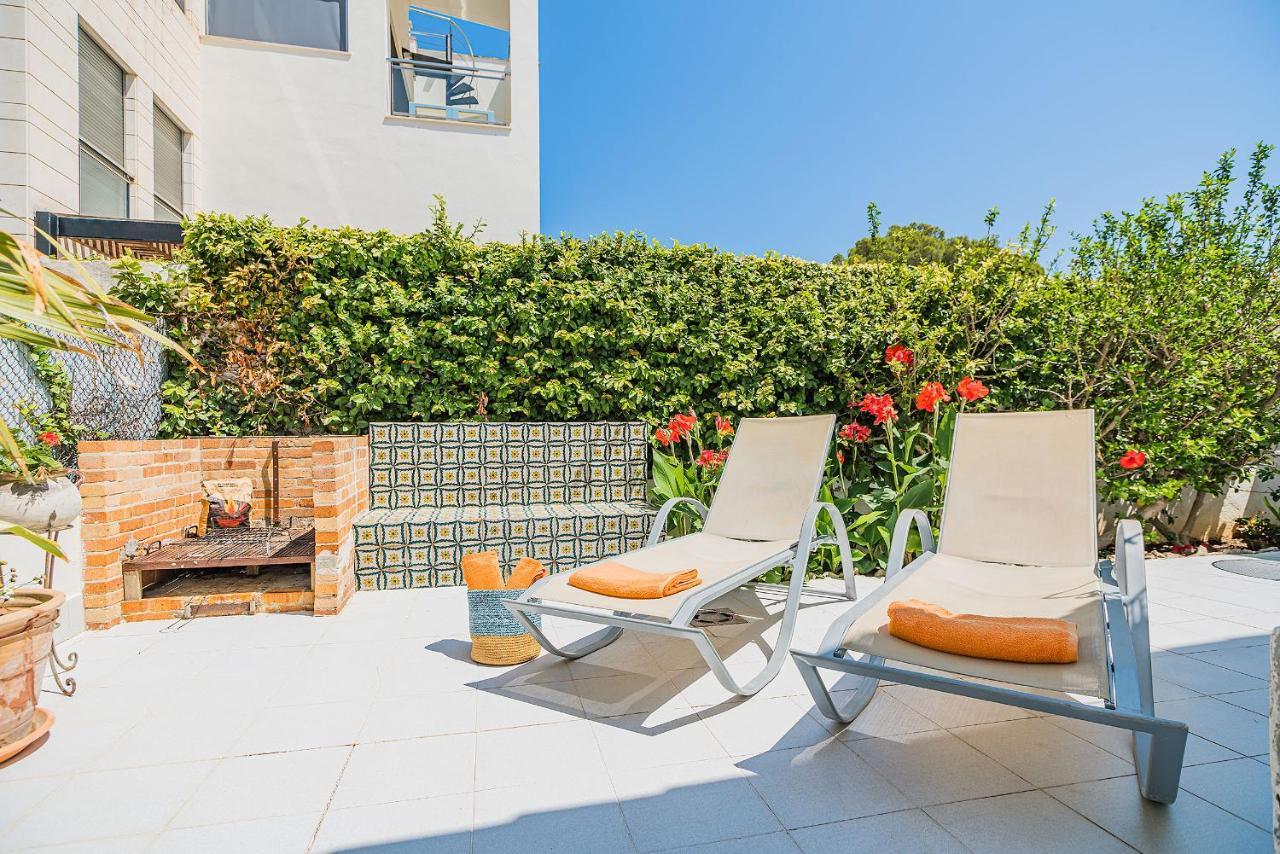Hibiscus Villa *