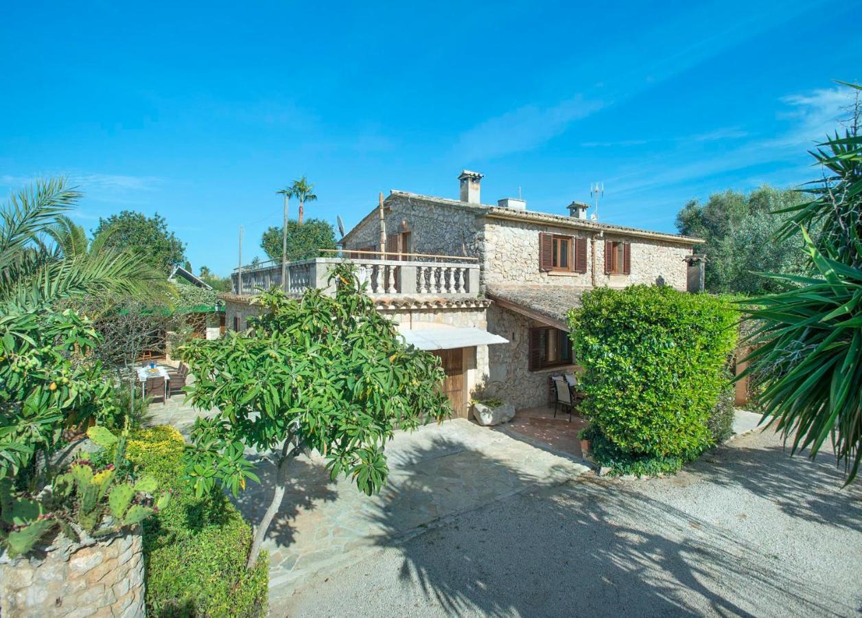 Villa Reus By Vintage Travel