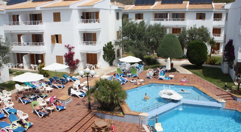 Apartahotel Flora