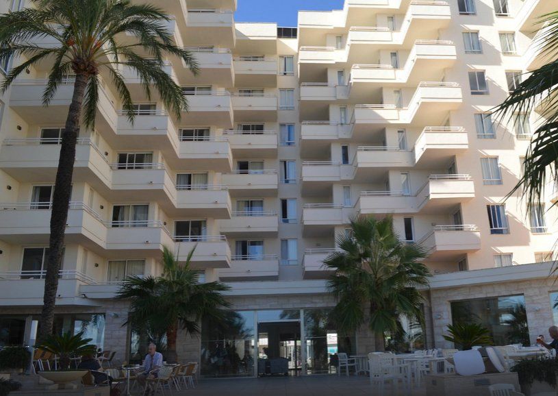 Playa Dorada Apartahotel 3*
