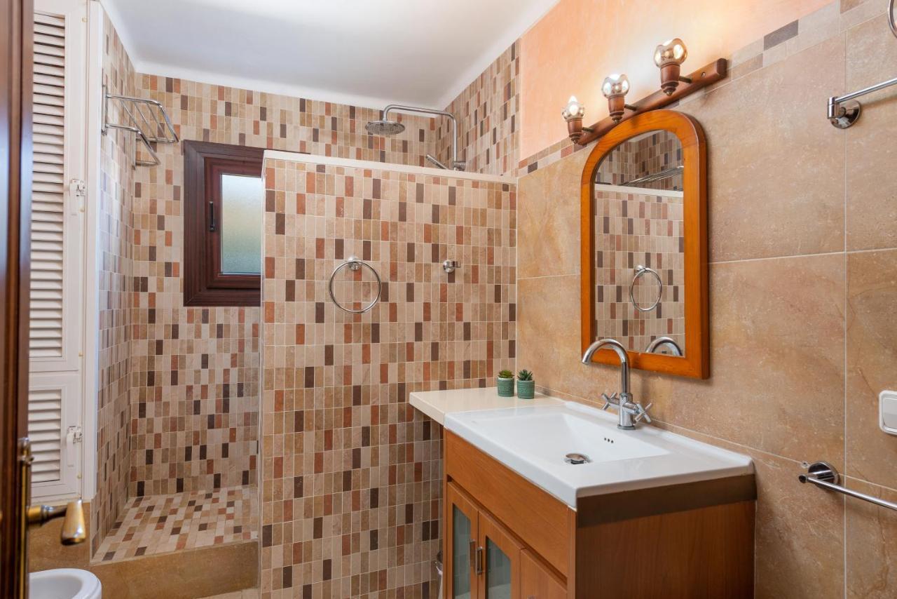 New! Ses Rodes, Pool, Wifi, Bbq, Jacuzzi