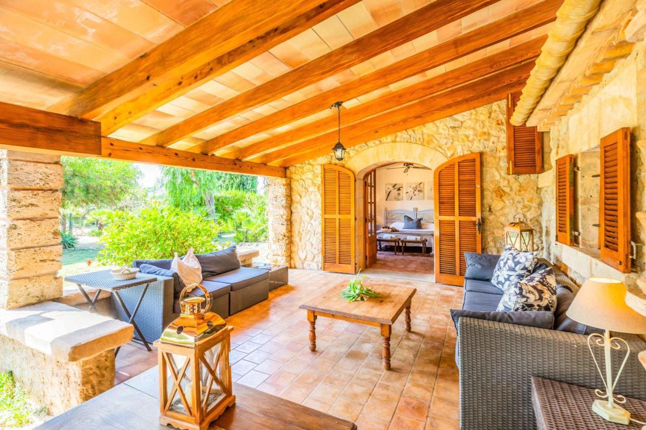 Villa Costa *