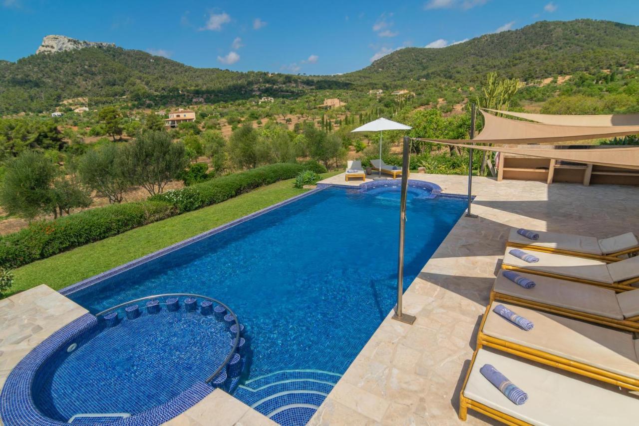 Villa S'albarcoquer *