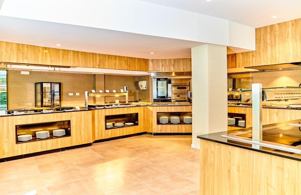 Hotel Leonardo Mallorca Calvia 4*