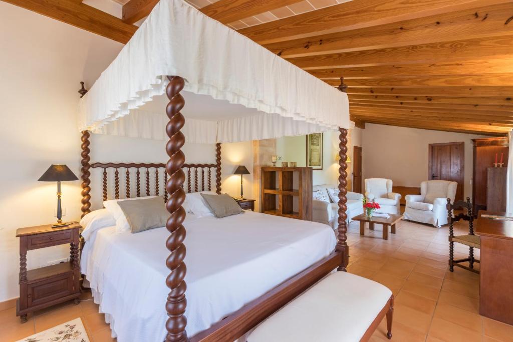 Hotel Son Roig 4*