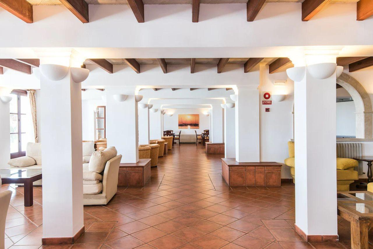 Hotel Na Taconera 4*