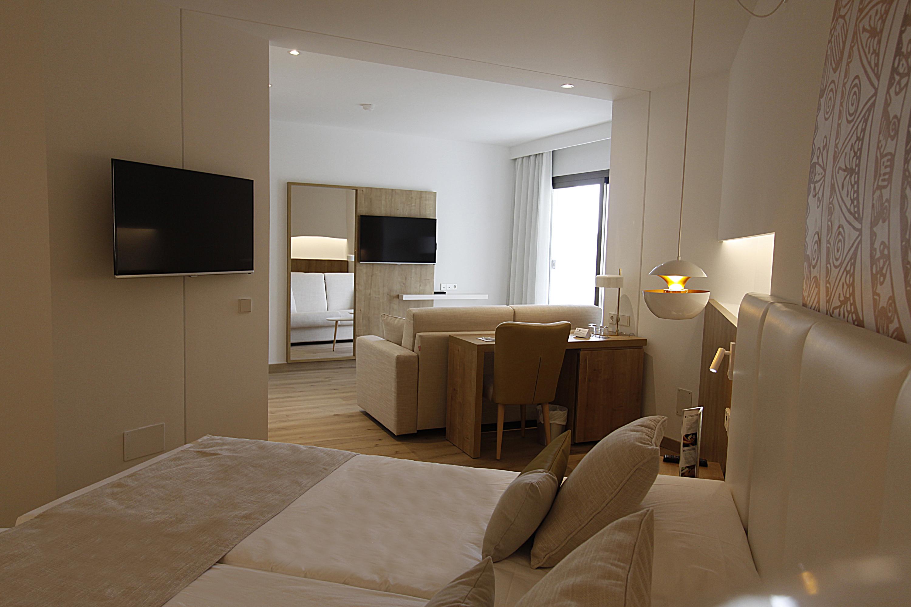 Hotel Bg Rei Del Mediterrani (adults Only) 4*