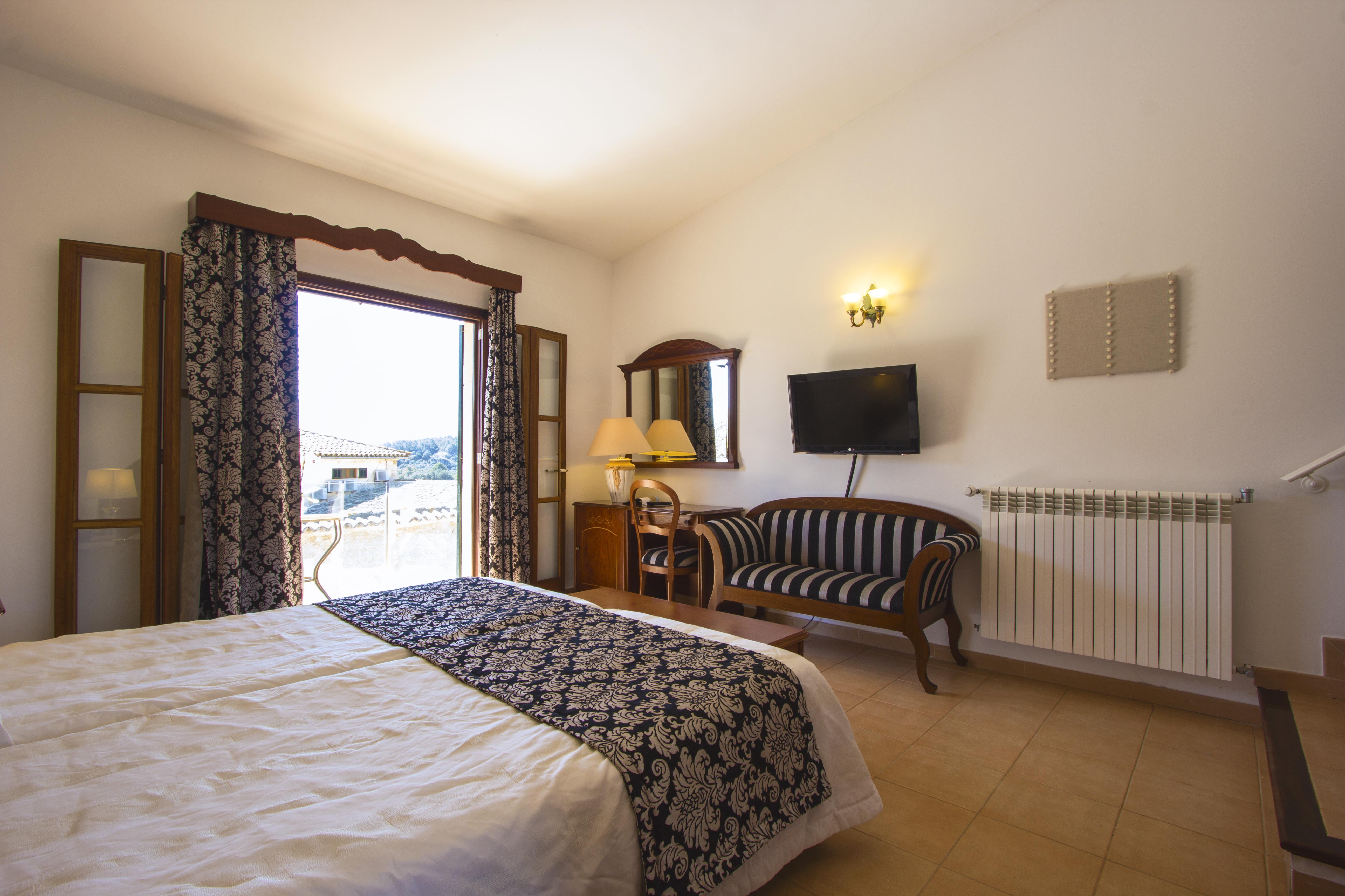 Monnaber Nou Hotel&spa 4*