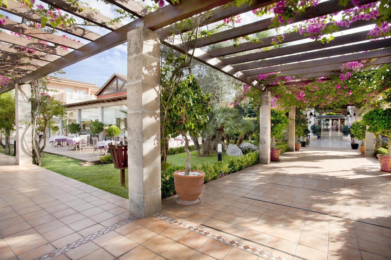 Mar Playa Mar & Hotel 4*