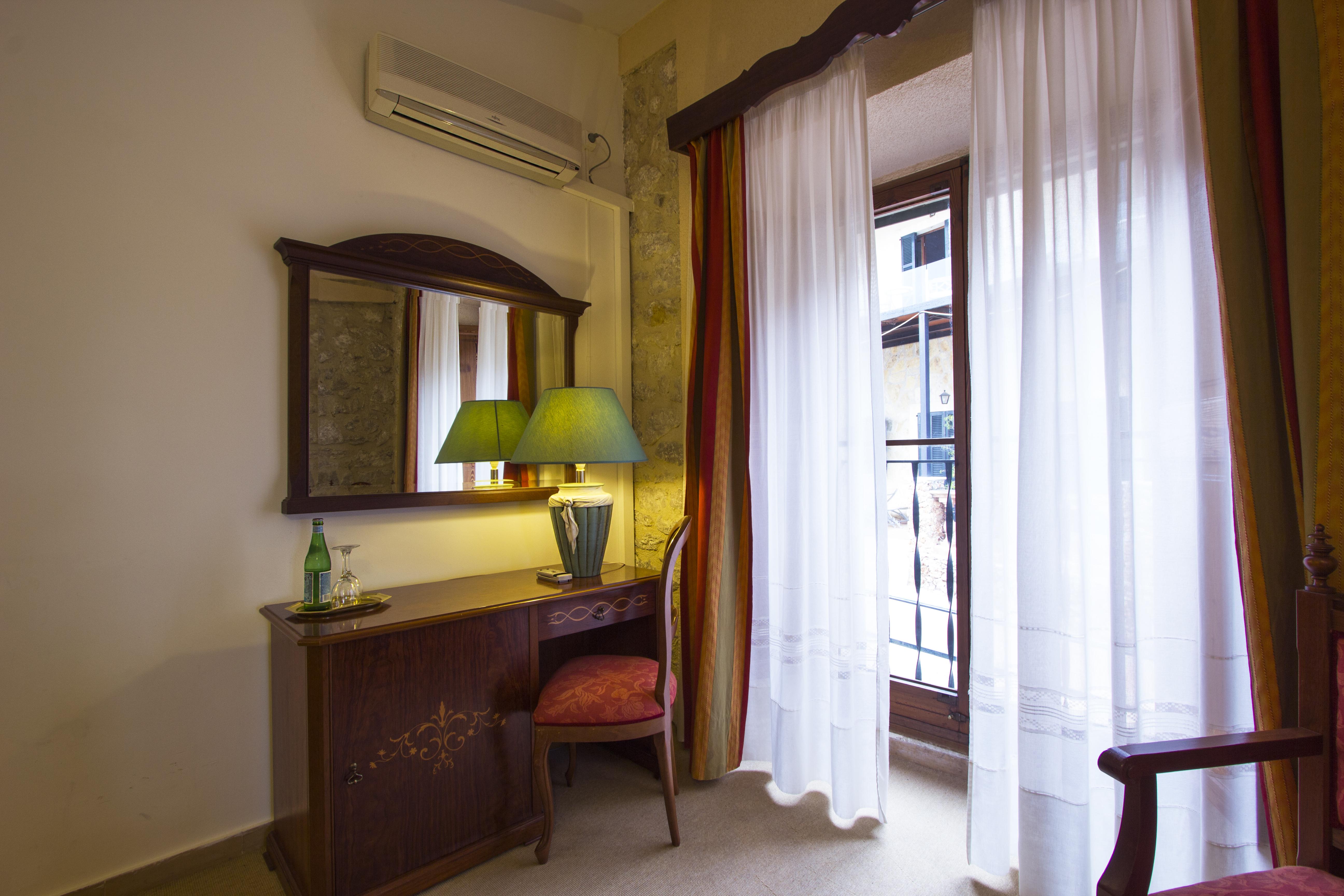 Monnaber Nou Hotel&spa