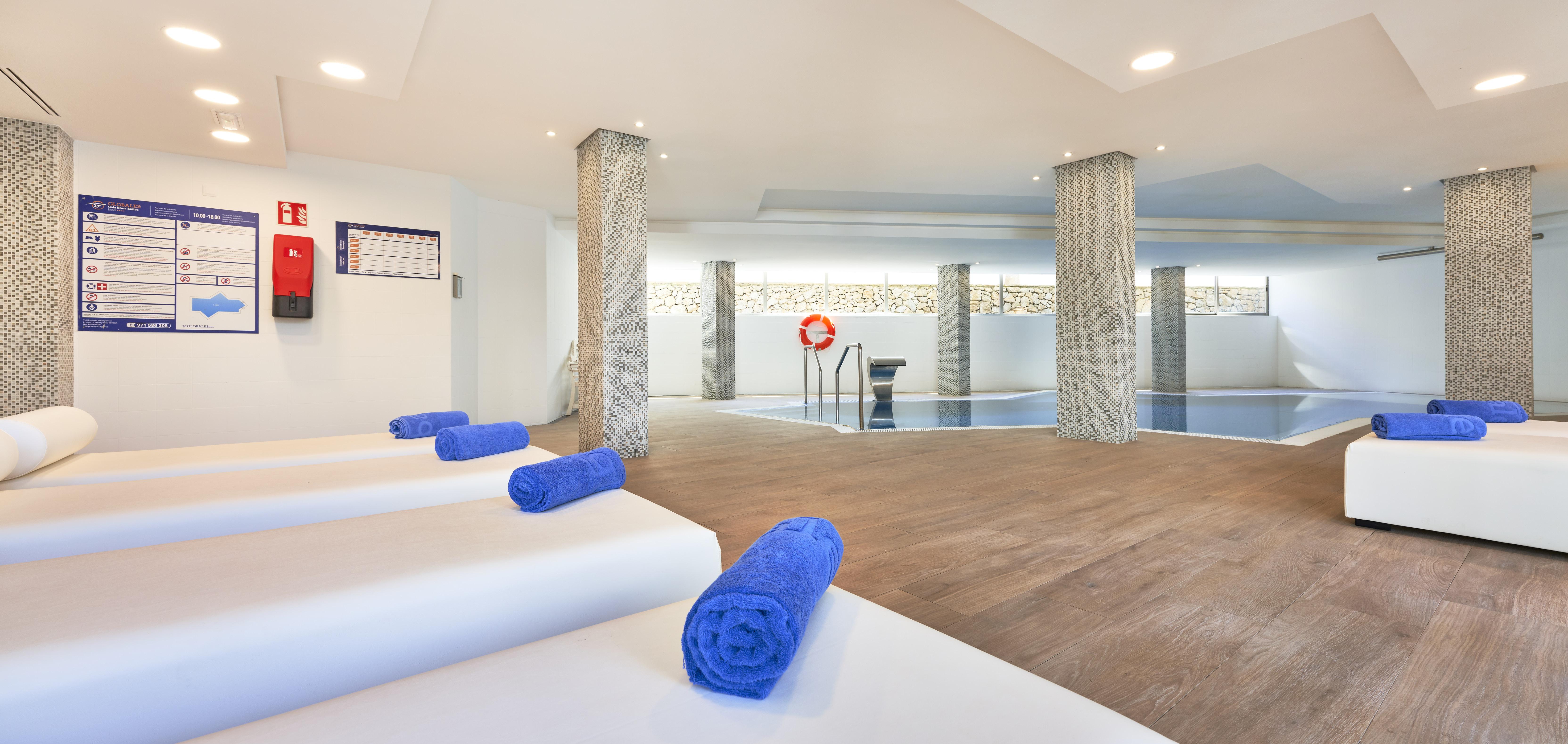 Hotel Globales Cala Bona 4*