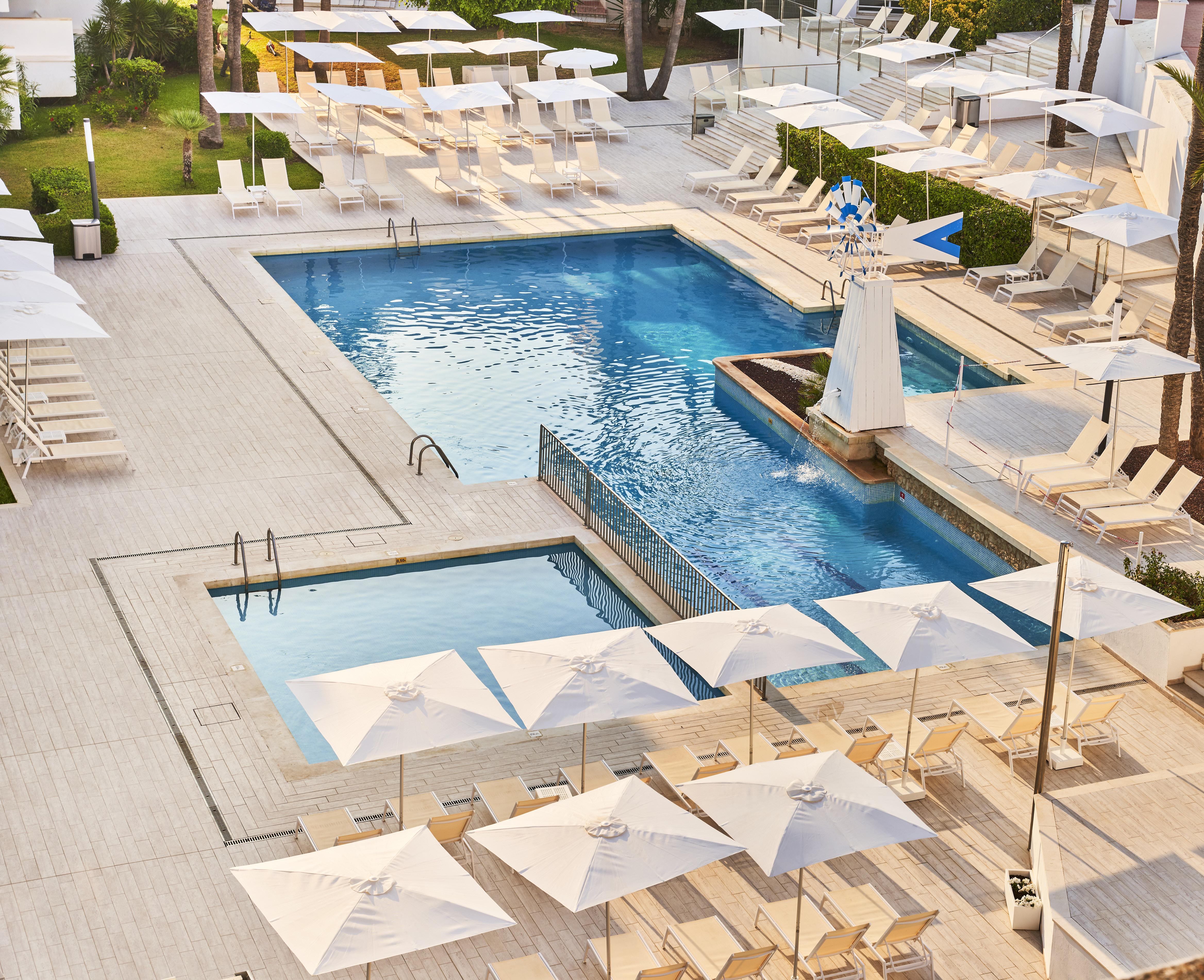 Hotel Globales Cala Bona