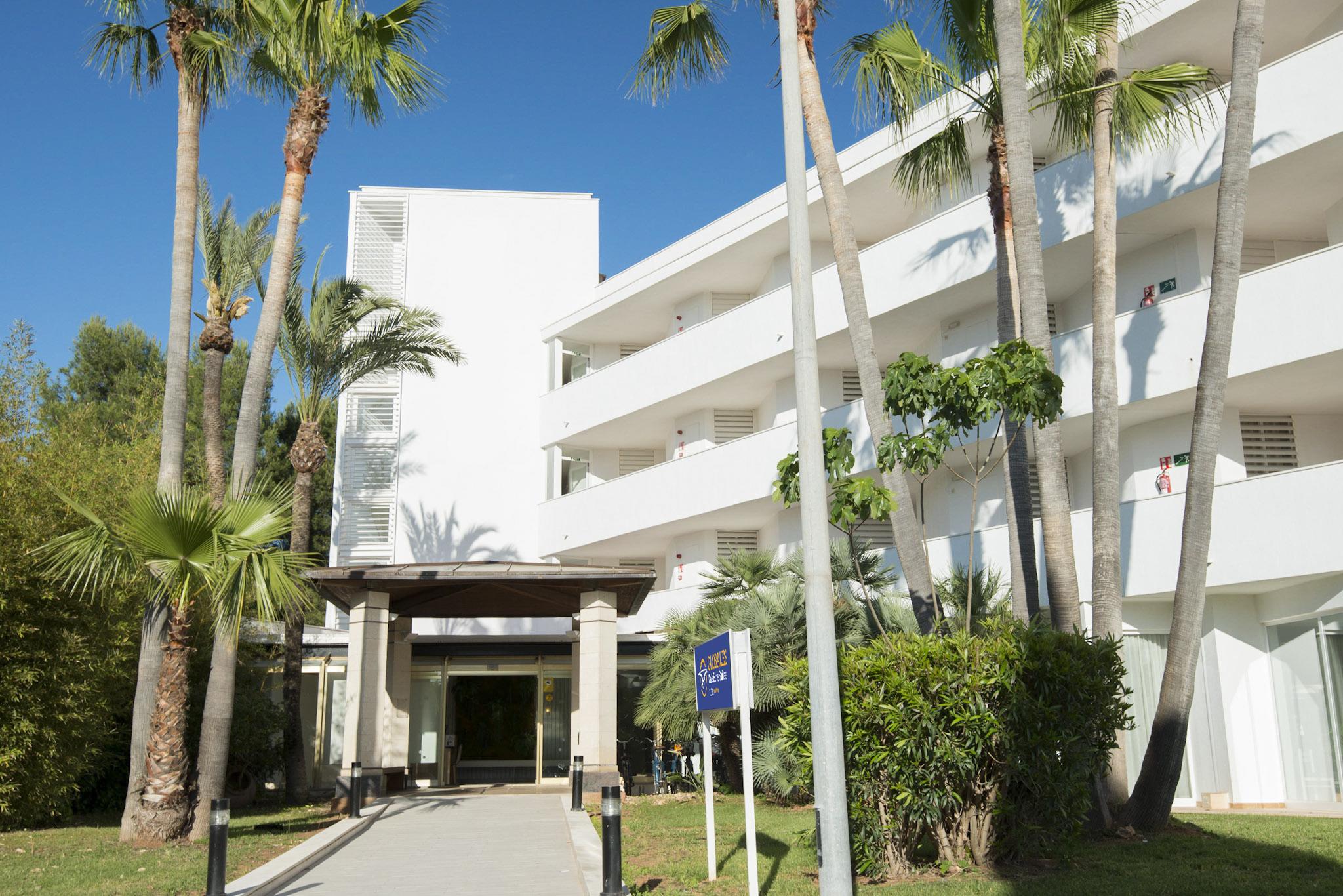 Globales Cala Bona Hotel 4*