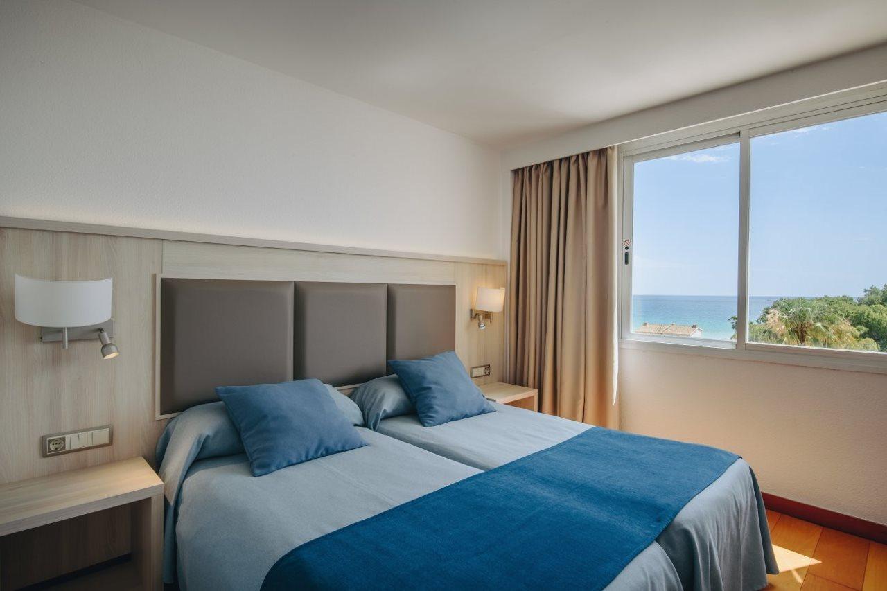 Ivory Playa Sports & Aparthotel 3*