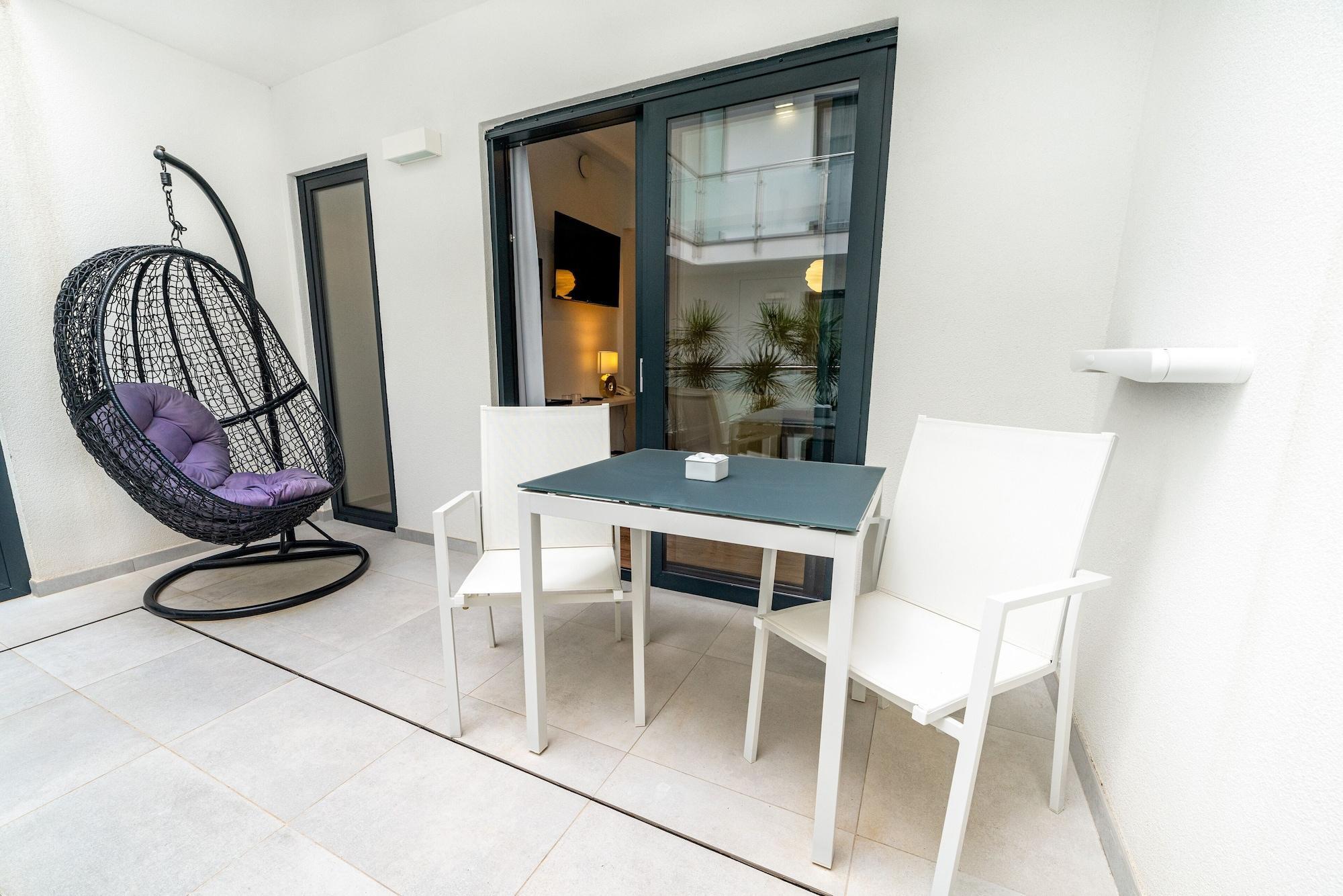 The Place - Adults Only Hotel