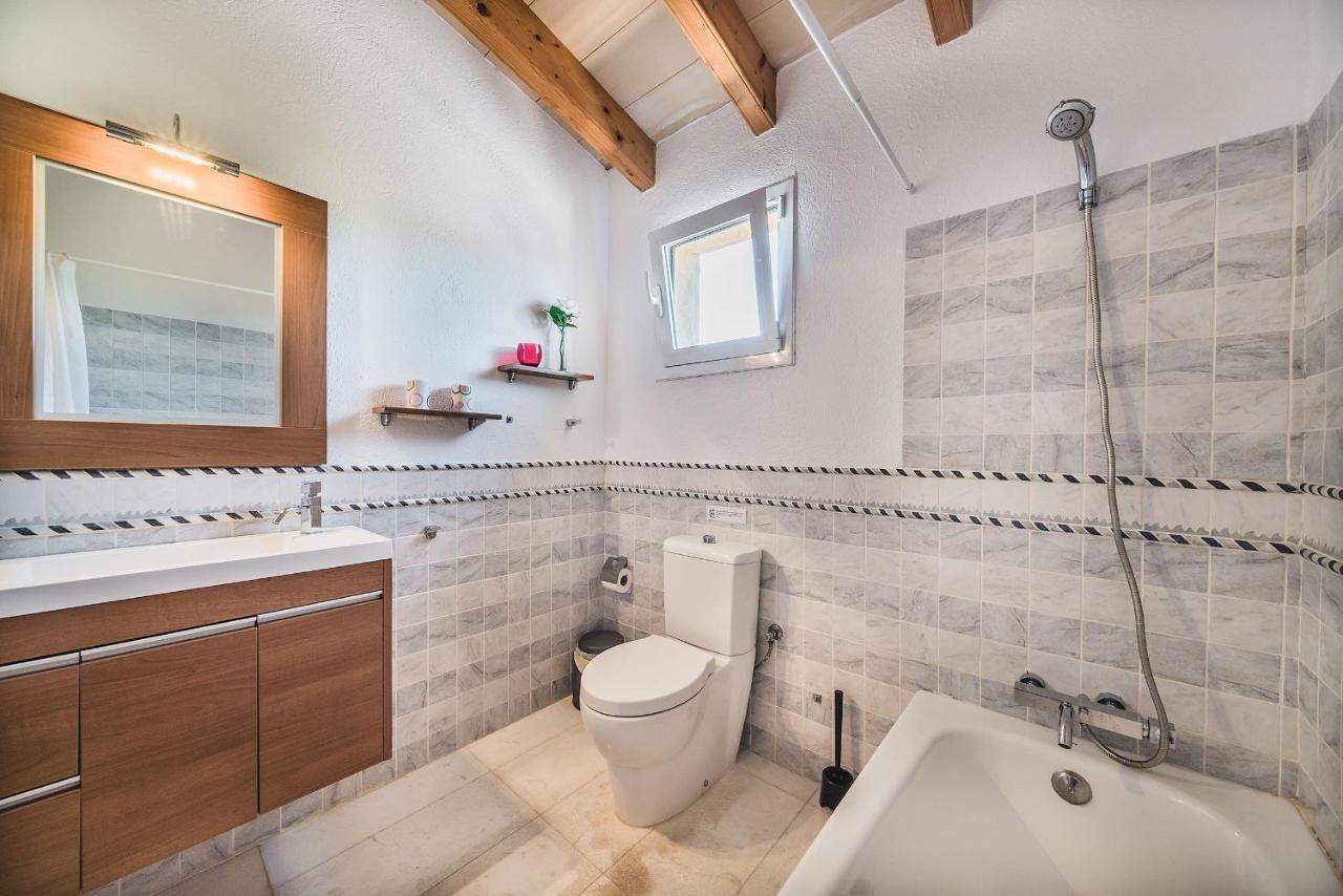 Holiday home Almadrava Cifre Moll