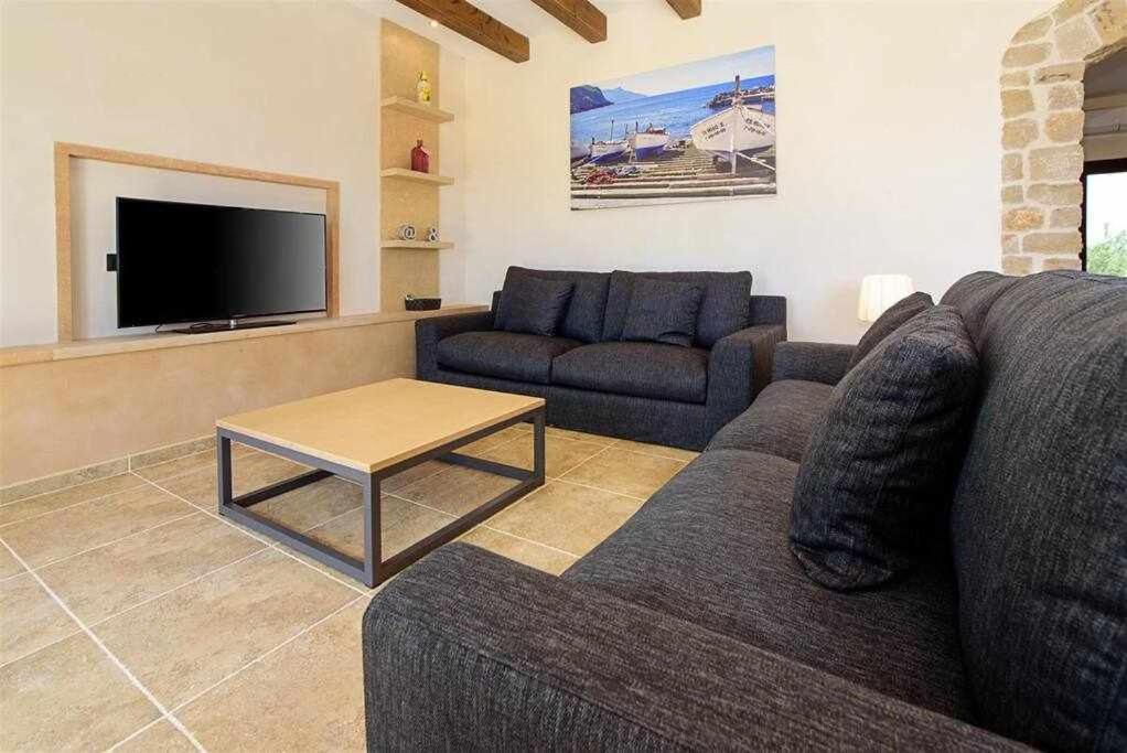 Sa Pletassa 8 Pax Wifi Piscina Jardin Bbq Chalet S'Horta