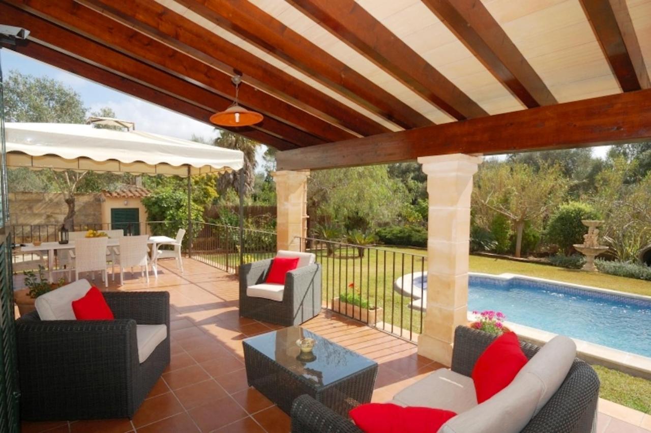 Mariposa Villa Pollensa